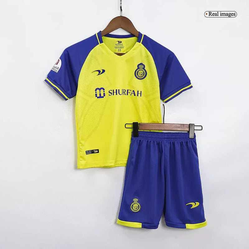 Kit Infantil Al Nassr Amarelo e azul Cristiano Ronaldo I 2022