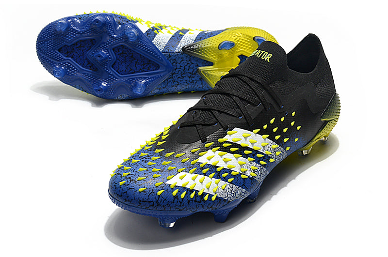 Chuteira Adidas Predator Freak.1 Low FG