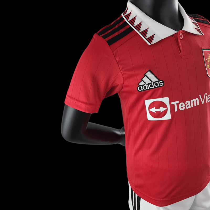 Kit Infantil Manchester United I 2022