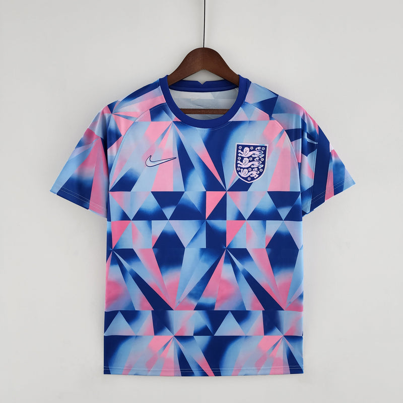 Camisa Inglaterra Treino Geometric 22/23 - Nike Torcedor Masculina - Azul e rosa