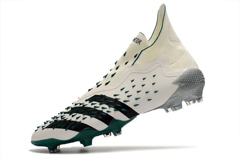 Chuteira Adidas Predator Freak.1 FG