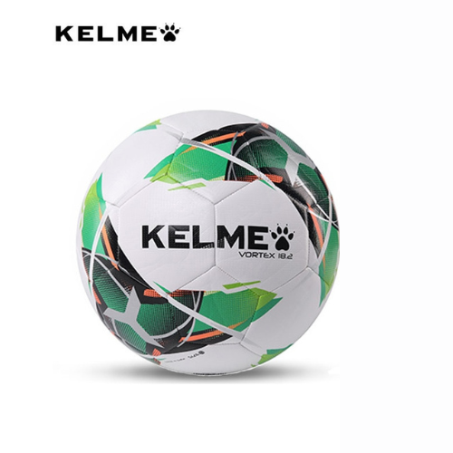 Bola de Futebol Profissional - KELME | Tamanho 3 - 5 ©