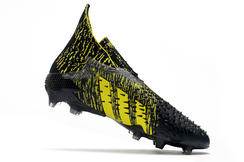 Chuteira Adidas Predator Freak.1 FG