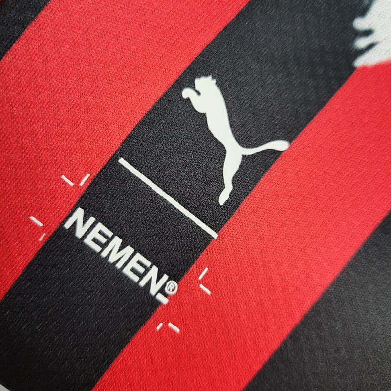 Kit Infantil AC Milan 22/23 Puma - Vermelha, Preta e Branca