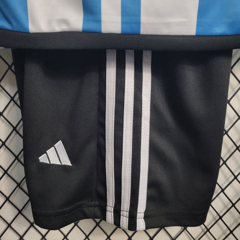 Kit Infantil Argentina I 22/23 Adidas - Azul e Branca